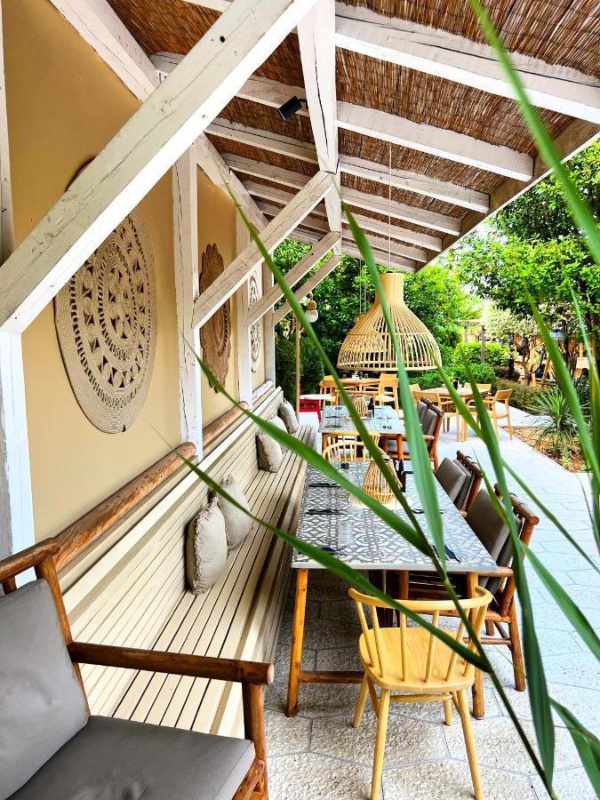 Friends Family Hotel Lozenets ภายนอก รูปภาพ